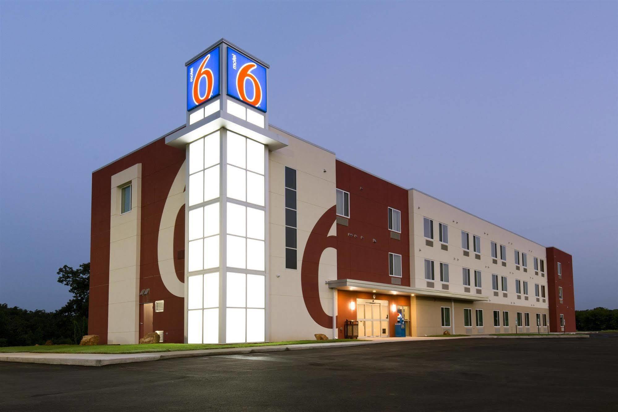 Motel 6-Poplar Bluff, Mo Buitenkant foto